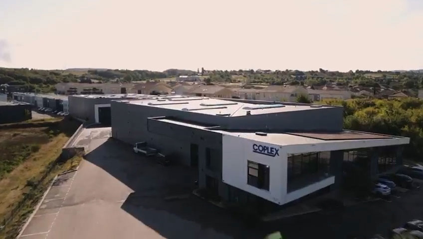 Vue aérienne des locaux Coplex à Chasse-sur-Rhône